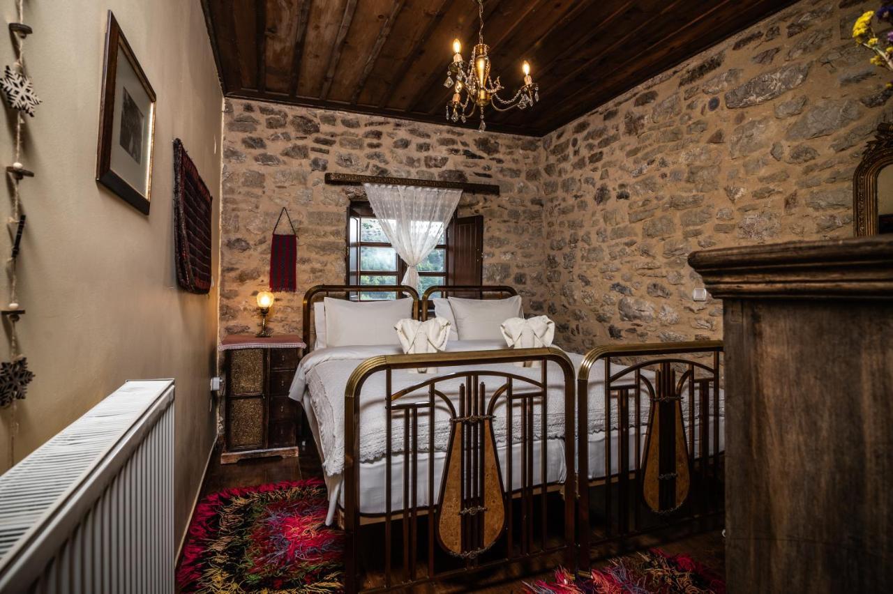 Proselinos Hotel Dimitsana Ngoại thất bức ảnh