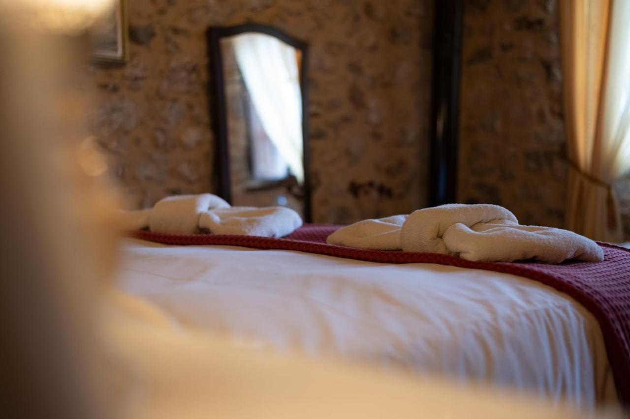 Proselinos Hotel Dimitsana Ngoại thất bức ảnh