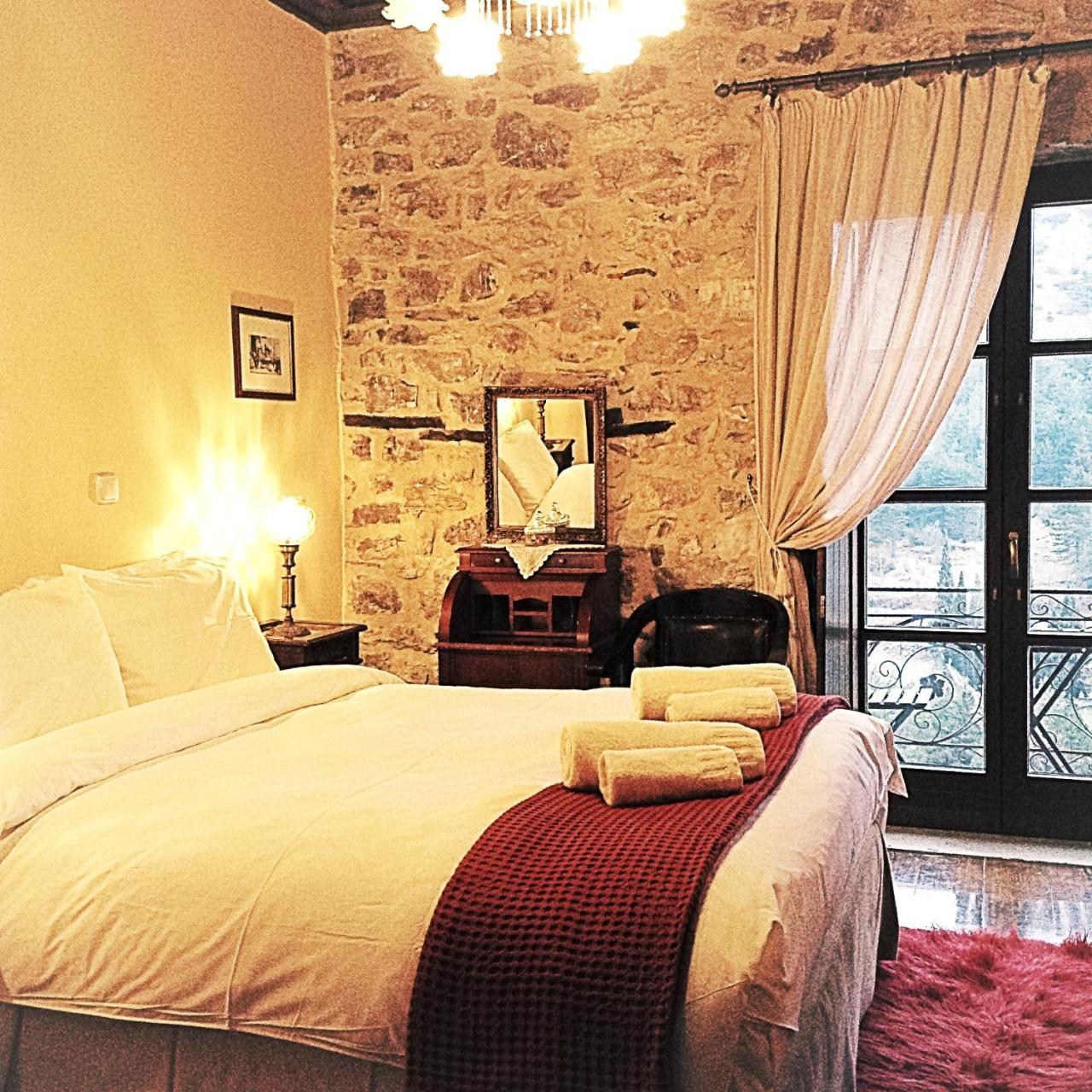 Proselinos Hotel Dimitsana Ngoại thất bức ảnh